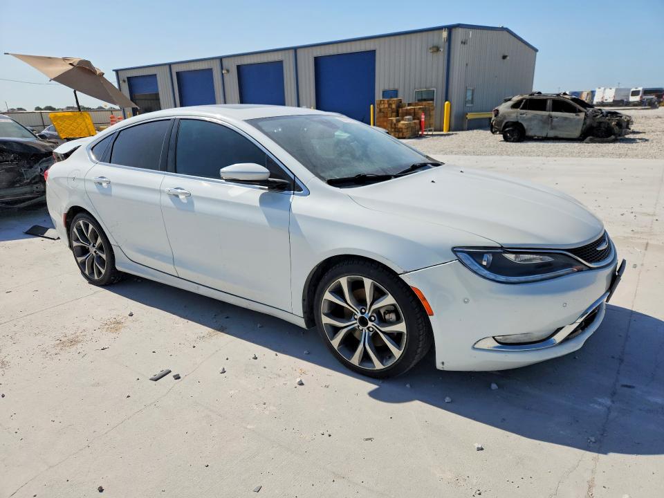 Foto 4 de la subasta – 2015 CHRYSLER 200 con VIN 1C3CCCCG7FN673639