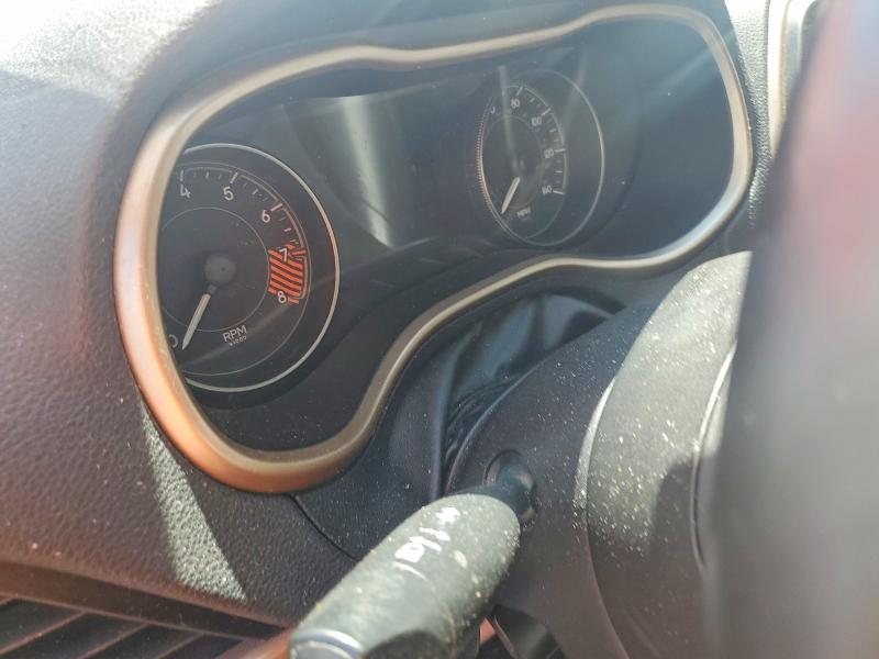 Photo 9 from auction – 2014 JEEP CHEROKEE with VIN 1C4PJLDS1EW115056