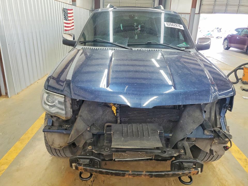 Photo 5 from auction – 2017 LINCOLN NAVIGATOR with VIN 5LMJJ2JT7HEL09834