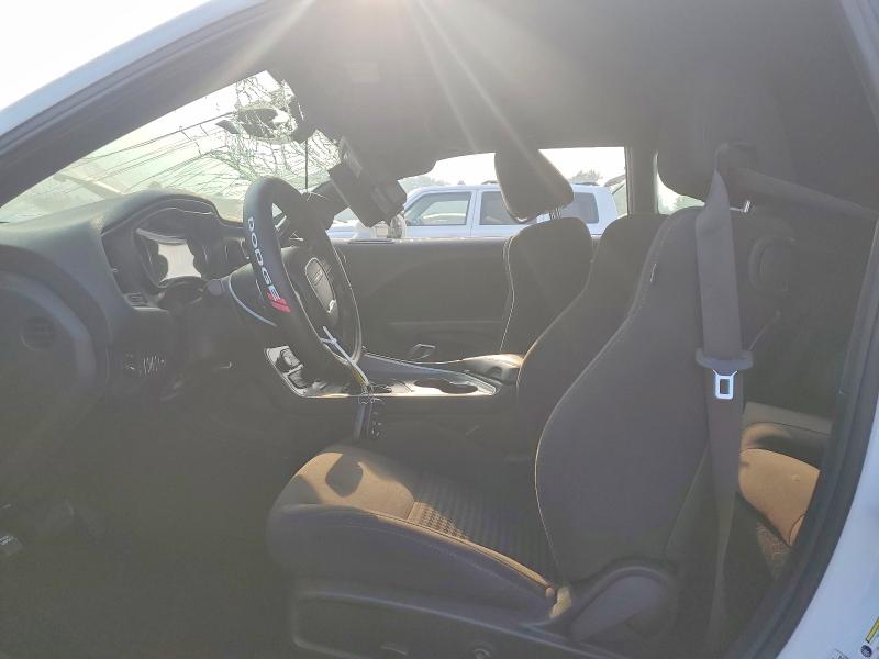 Photo 7 from auction – 2019 DODGE CHALLENGER with VIN 2C3CDZBT0KH705137