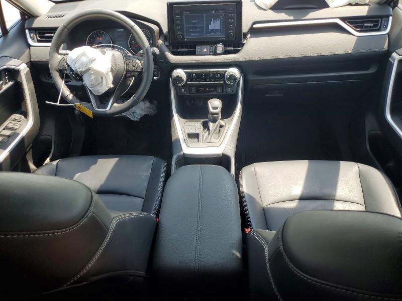 Photo 8 from auction – 2022 TOYOTA RAV4 with VIN 2T3A1RFV0NC295095