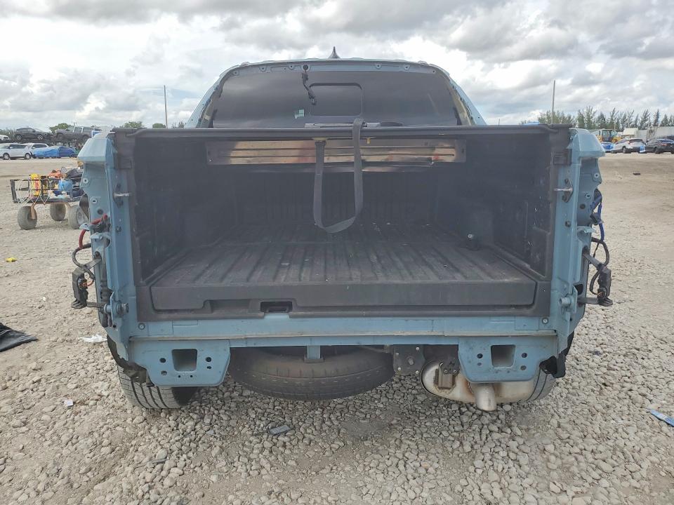 Photo 6 from auction – 2023 HYUNDAI SANTA CRUZ with VIN 5NTJCDAE5PH050520