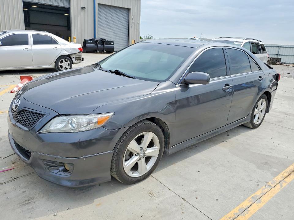 TOYOTA CAMRY 2011 with VIN 4T1BF3EK3BU662004 - Photo from auction