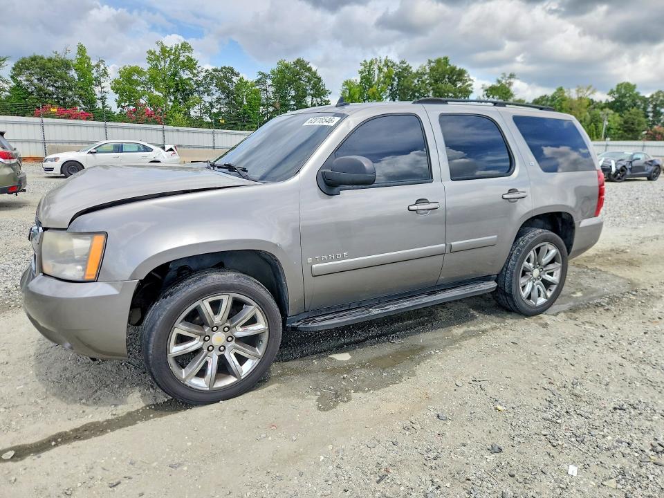 Photo 1 from auction – 2007 CHEVROLET TAHOE with VIN 1GNFC13047R250275