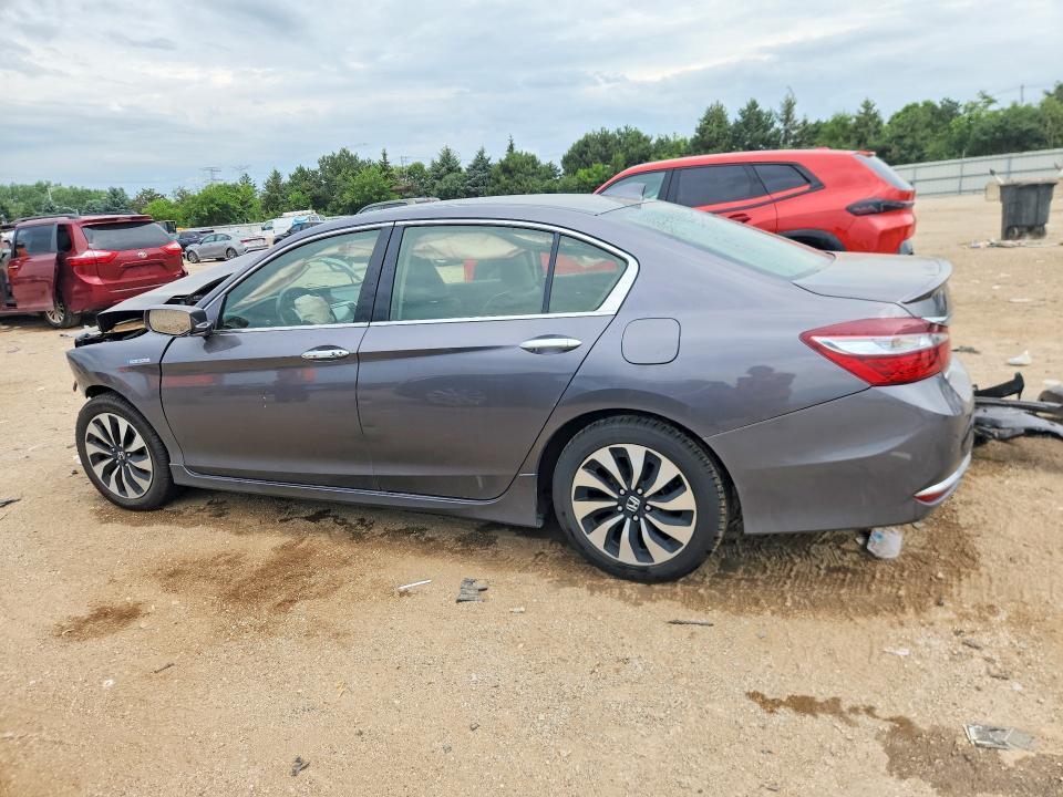 Photo 2 from auction – 2017 HONDA ACCORD with VIN JHMCR6F77HC000936