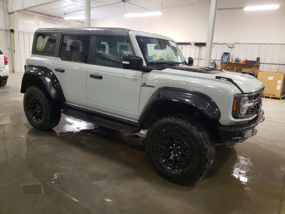 Photo 4 from auction – 2022 FORD BRONCO with VIN 1FMEE5JR5NLA50279