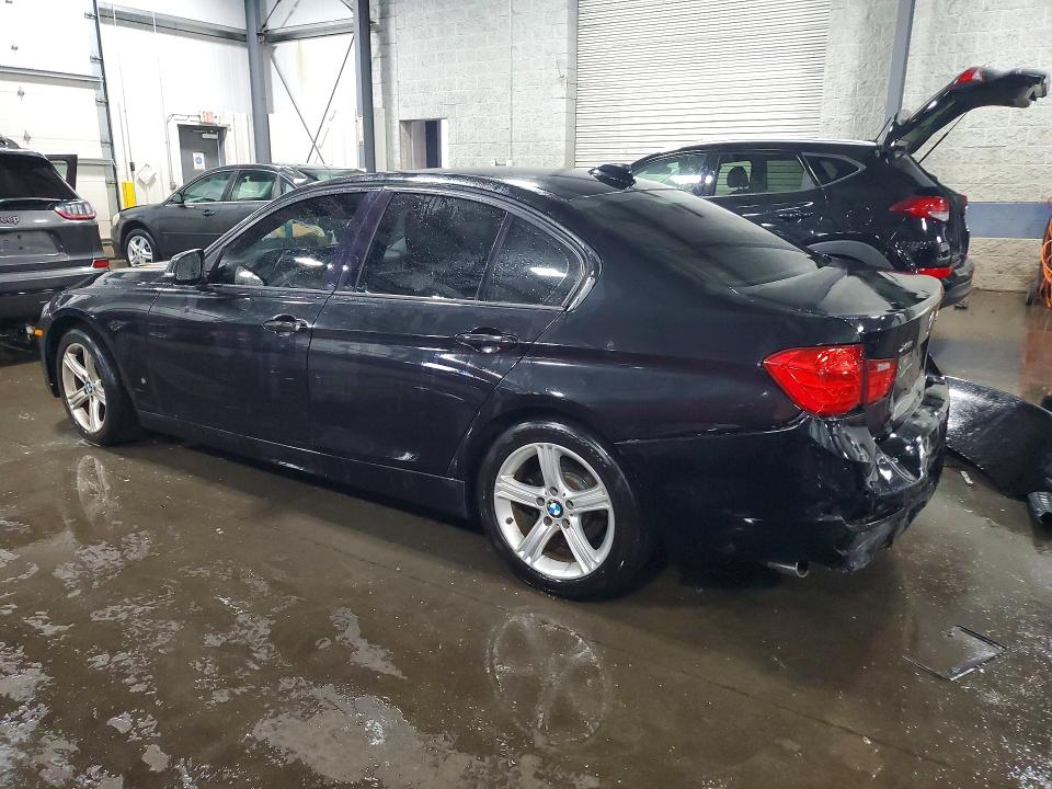 Photo 2 from auction – 2014 BMW 328 with VIN WBA3D5C56EKX95294