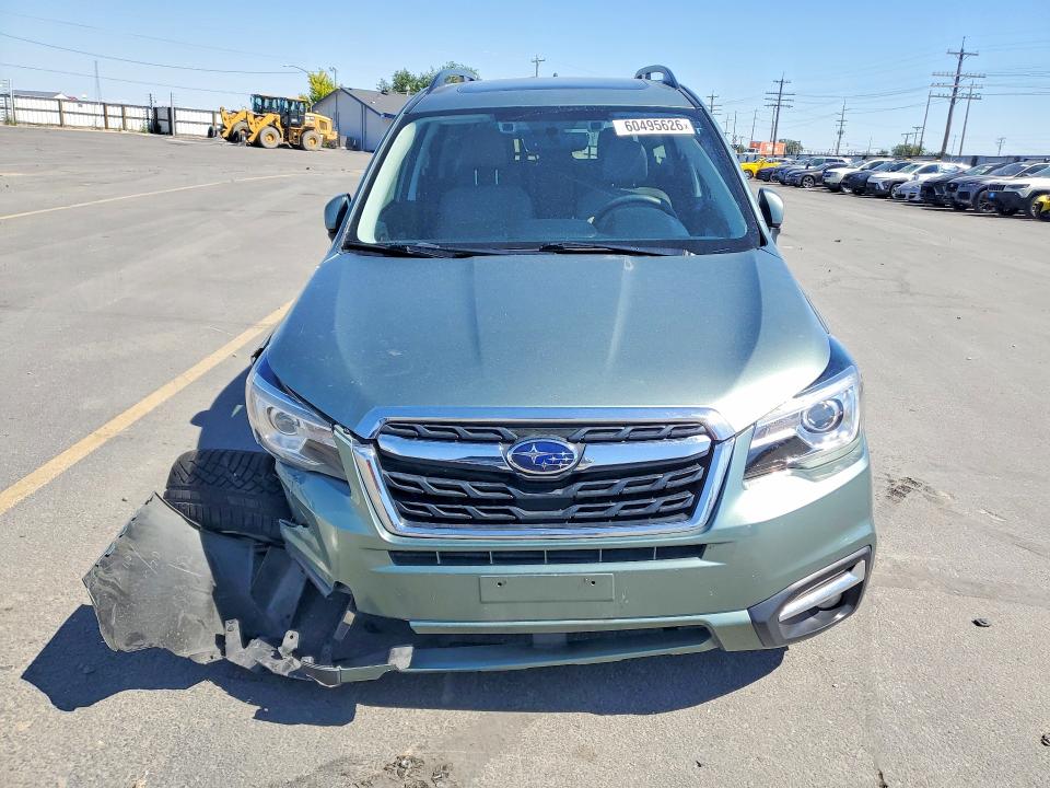 Photo 5 from auction – 2017 SUBARU FORESTER with VIN JF2SJARC5HH530973