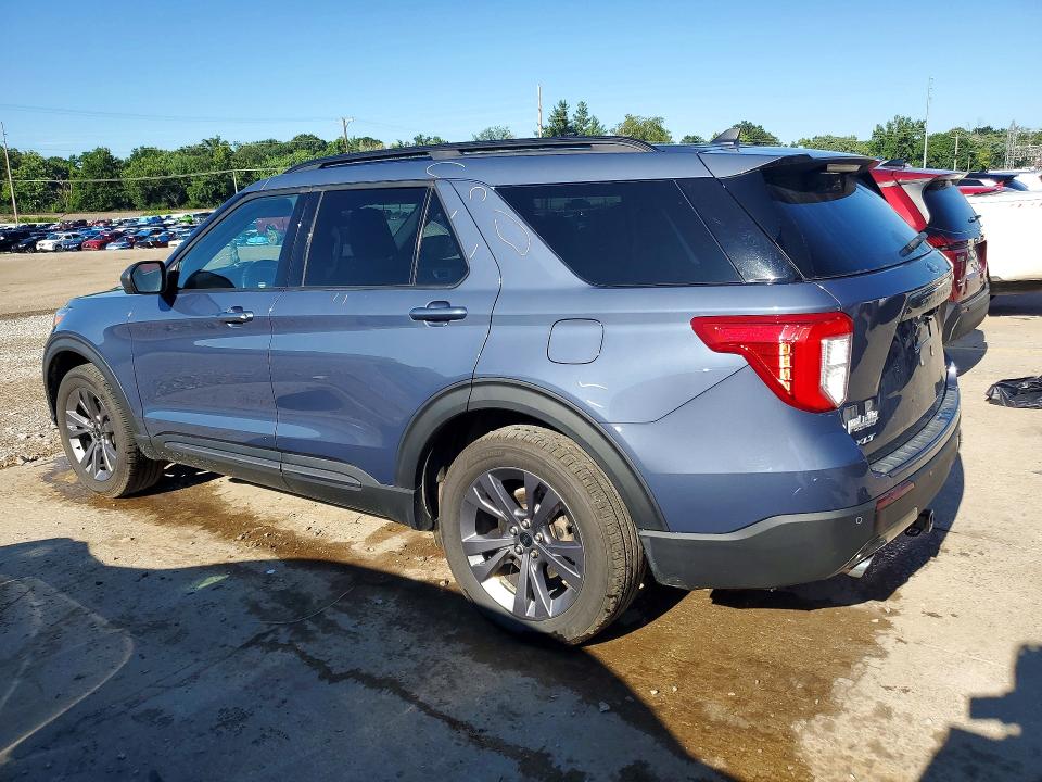 Photo 2 from auction – 2021 FORD EXPLORER with VIN 1FMSK8DHXMGC10826
