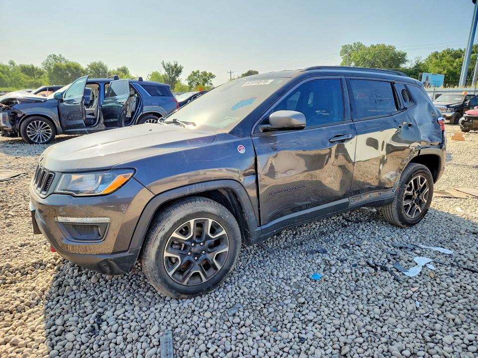 JEEP COMPASS 2020 с VIN 3C4NJDDB4LT214566 - Снимка от търг