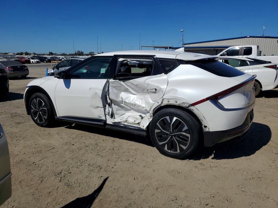 Photo 2 from auction – 2024 KIA EV6 with VIN KNDC34LA4R5183340
