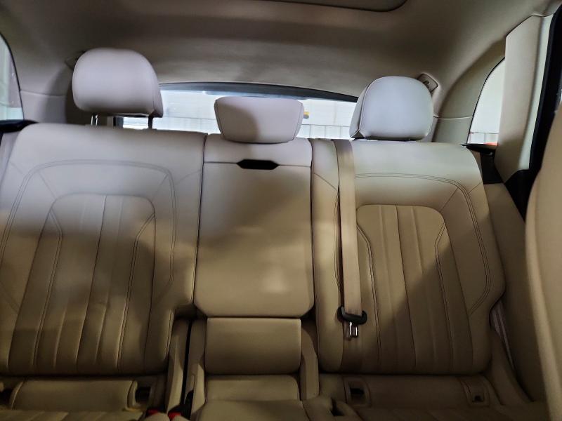Photo 10 from auction – 2021 AUDI Q5 with VIN WA1AAAFY0M2133723