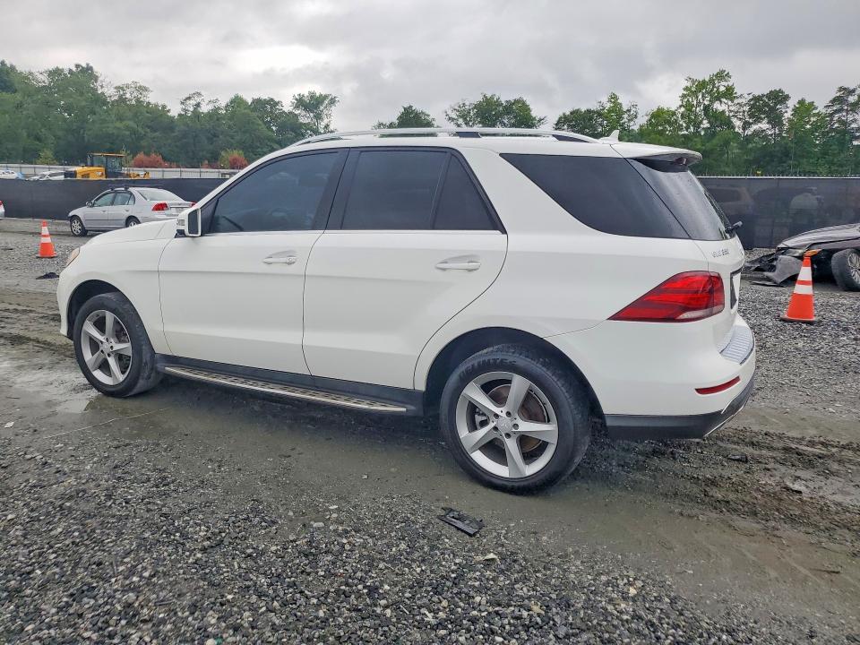 Photo 2 from auction – 2016 MERCEDES-BENZ GLE with VIN 4JGDA5JB7GA692995