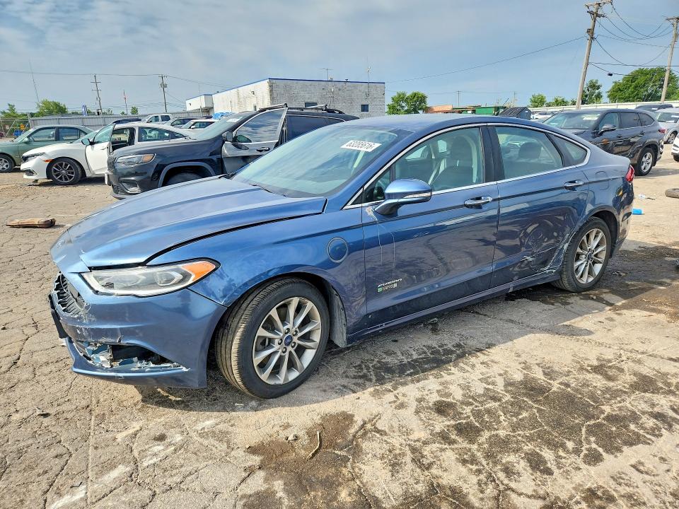 FORD FUSION 2018 with VIN 3FA6P0PU9JR105772 - Photo from auction
