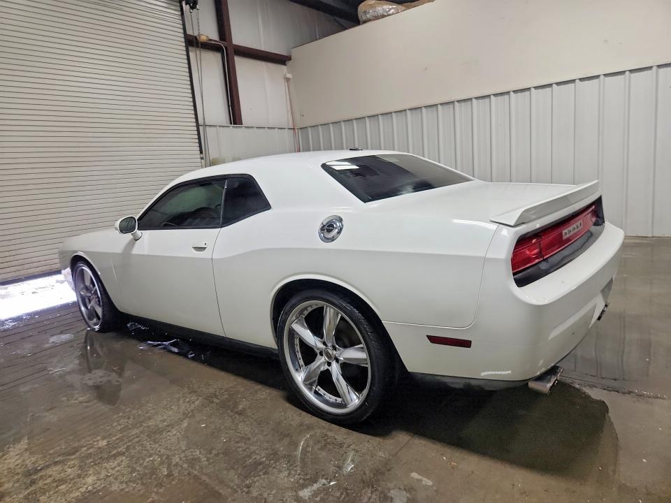 Photo 2 from auction – 2014 DODGE CHALLENGER with VIN 2C3CDYBT1EH284317