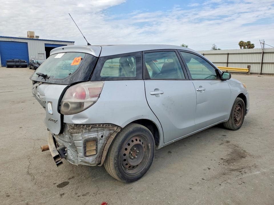 Photo 3 from auction – 2005 TOYOTA COROLLA MATRIX with VIN 2T1KR32E55C440155