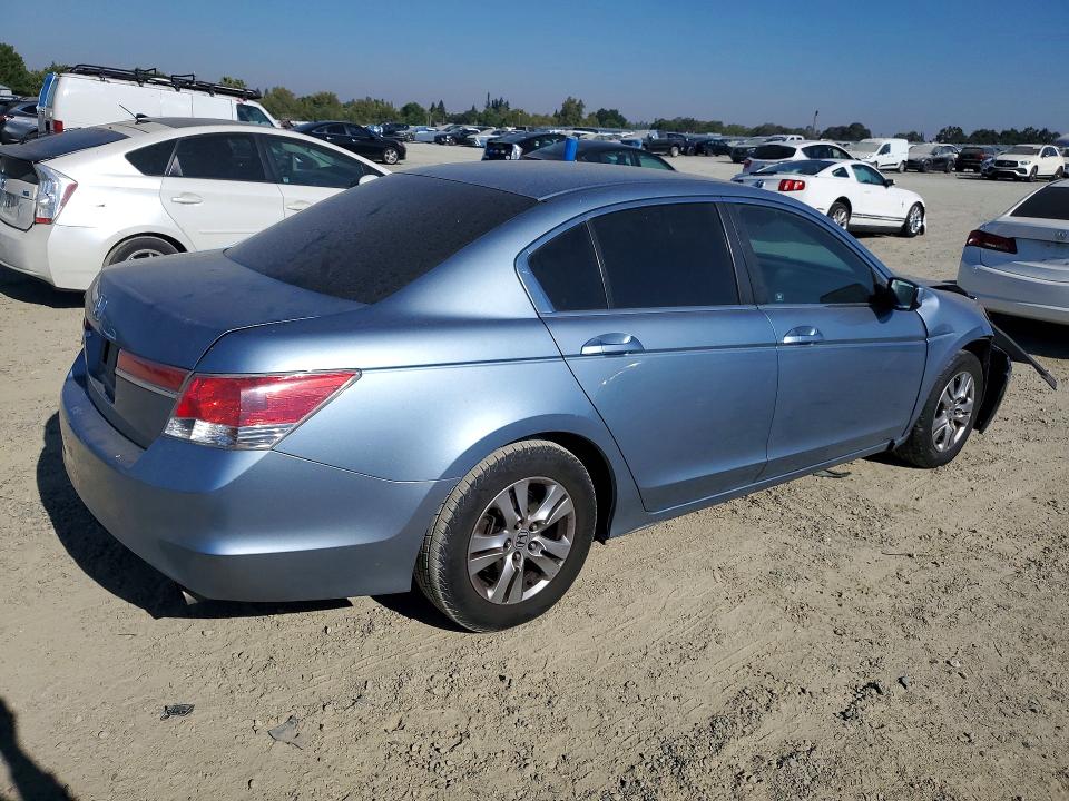 Photo 3 from auction – 2011 HONDA ACCORD with VIN 1HGCP2F47BA087070