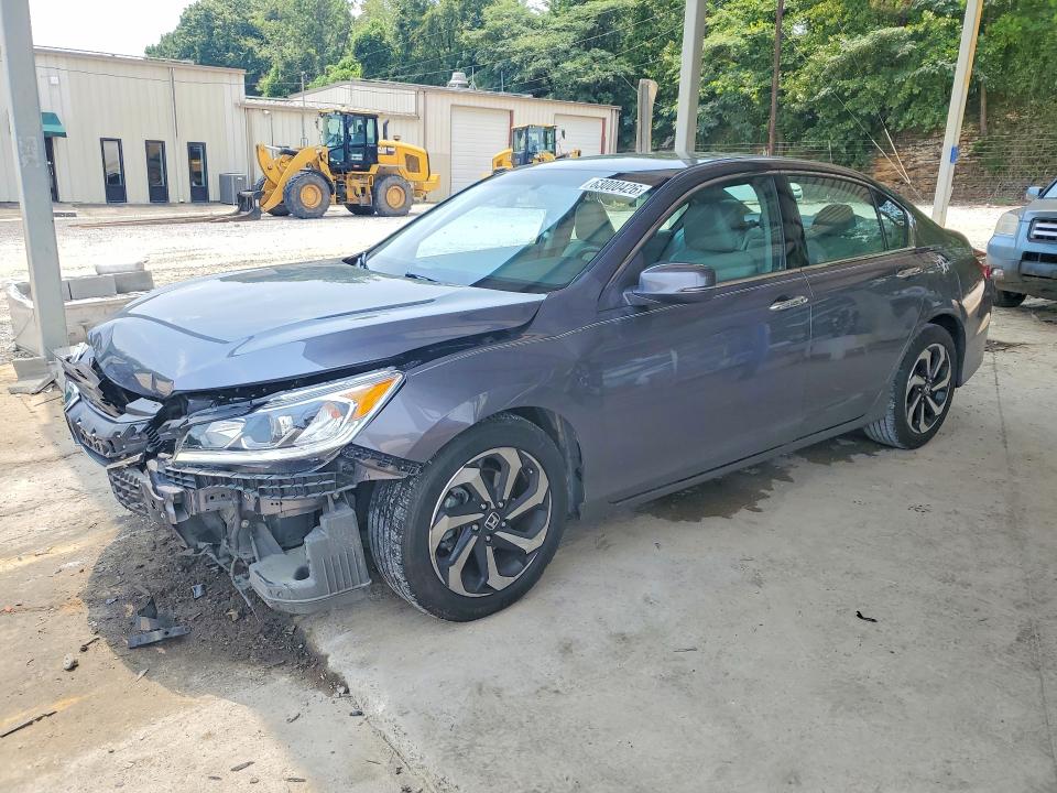 Photo 1 from auction – 2016 HONDA ACCORD with VIN 1HGCR3F87GA002187