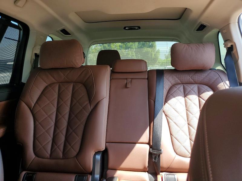 Photo 10 from auction – 2023 BMW X7 with VIN 5UX23EM02P9P25417