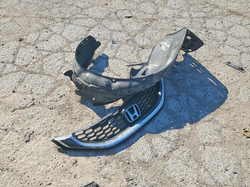 Zdjęcie 12 z aukcji – 2015 HONDA CIVIC z VIN 2HGFB2F75FH506188