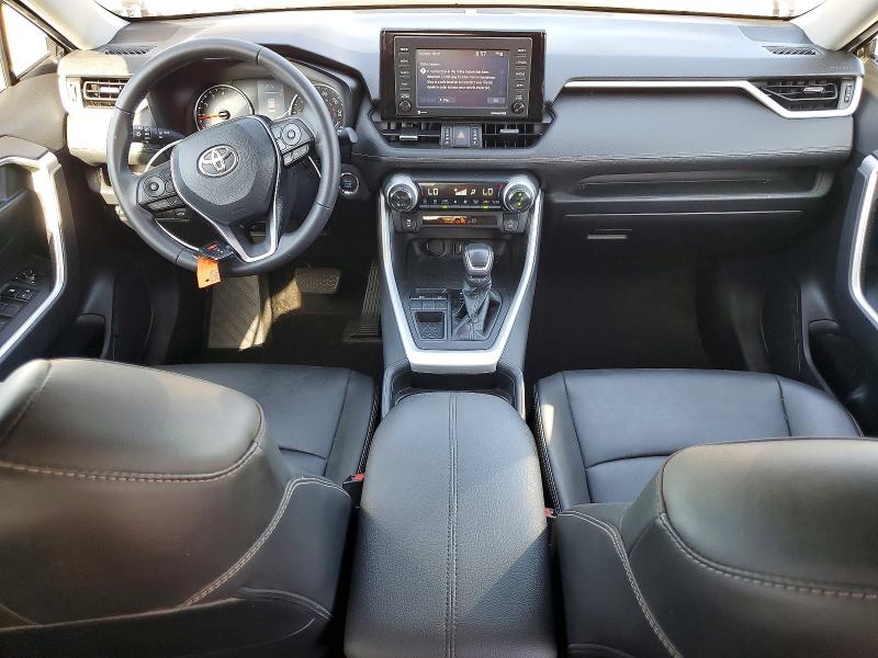 Photo 8 from auction – 2021 TOYOTA RAV4 with VIN 2T3C1RFVXMC163890
