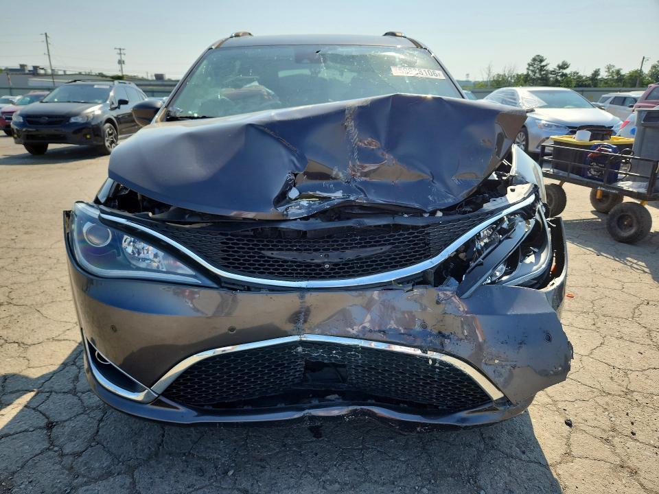 Photo 5 from auction – 2017 CHRYSLER PACIFICA with VIN 2C4RC1EG7HR837971