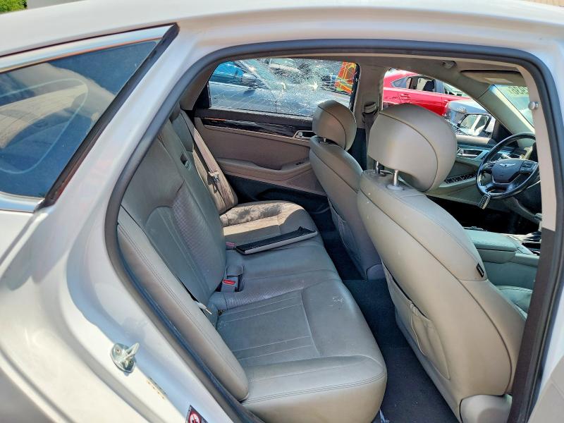 Photo 10 from auction – 2018 GENESIS G80 with VIN KMHGN4JE4JU262000