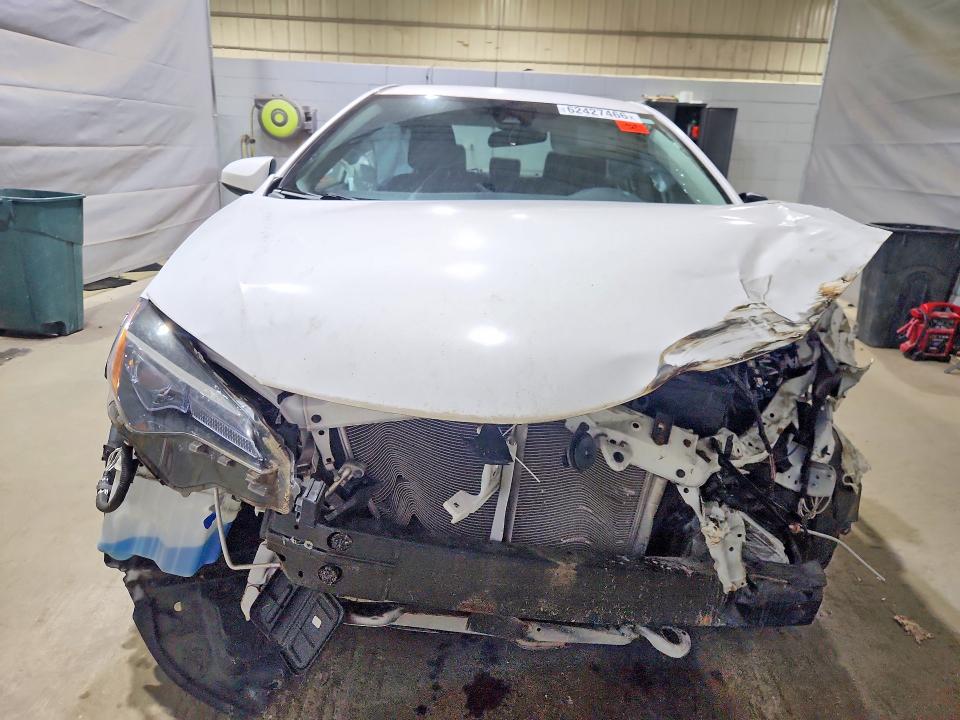 Photo 5 from auction – 2019 TOYOTA COROLLA with VIN 2T1BURHE3KC160514