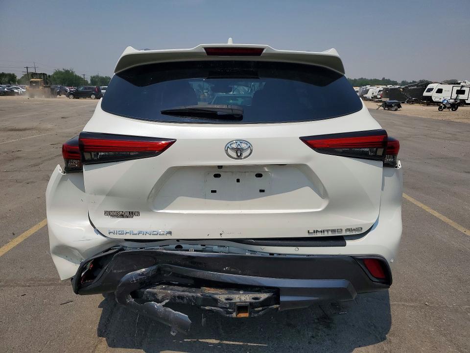 Photo 6 from auction – 2021 TOYOTA HIGHLANDER with VIN 5TDDZRBH9MS084594