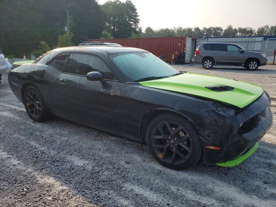 Photo 4 from auction – 2021 DODGE CHALLENGER with VIN 2C3CDZAG7MH572982