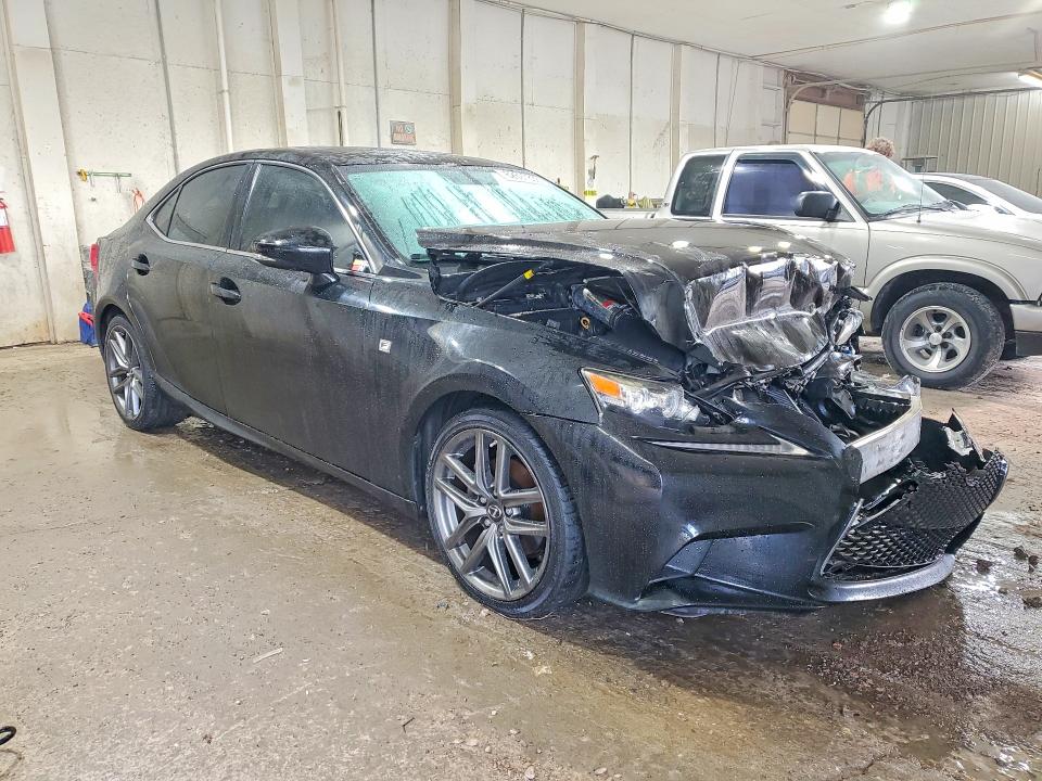 Photo 4 from auction – 2015 LEXUS IS with VIN JTHCF1D26F5027341