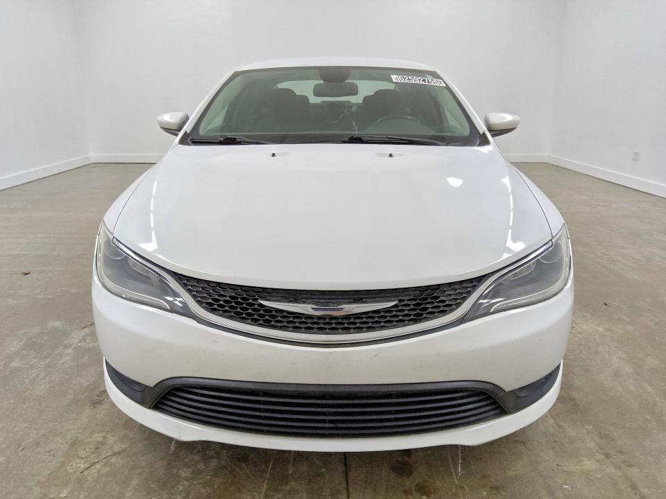 Photo 5 from auction – 2016 CHRYSLER 200 with VIN 1C3CCCFB9GN189151