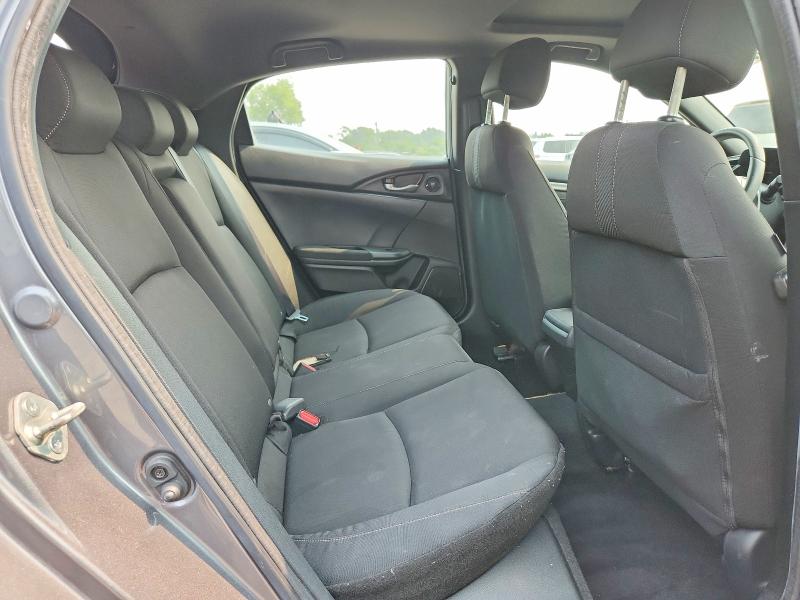 Photo 10 from auction – 2018 HONDA CIVIC with VIN SHHFK7H53JU430152