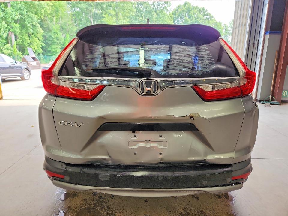 Photo 6 from auction – 2018 HONDA CR-V with VIN 2HKRW5H38JH415444
