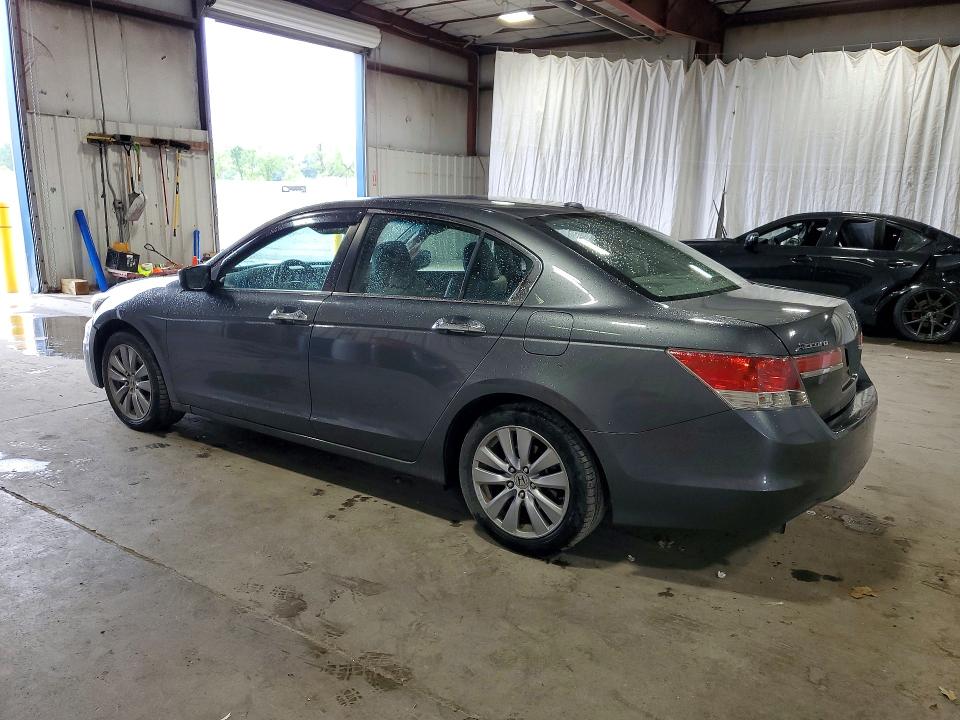 Photo 2 from auction – 2011 HONDA ACCORD with VIN 1HGCP3F89BA003940