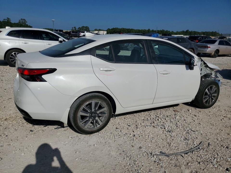 Photo 3 from auction – 2024 NISSAN VERSA with VIN 3N1CN8EV7RL928764
