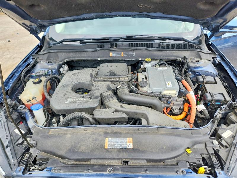 Photo 11 from auction – 2019 FORD FUSION with VIN 3FA6P0MU8KR165516
