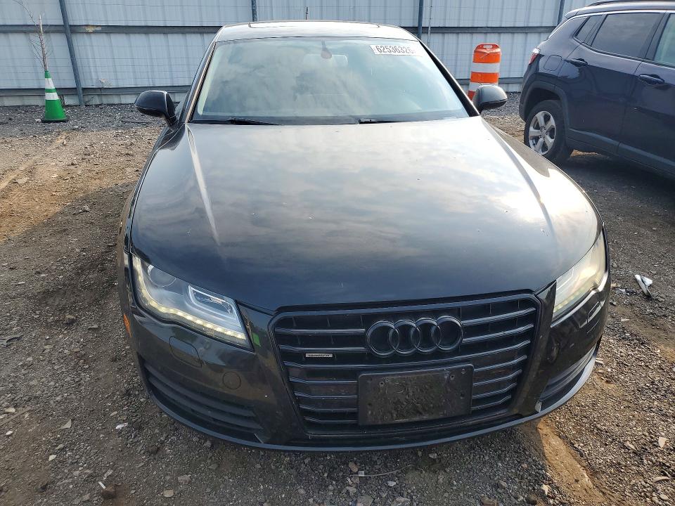 Photo 5 from auction – 2013 AUDI A7 with VIN WAUYGAFC1DN064494