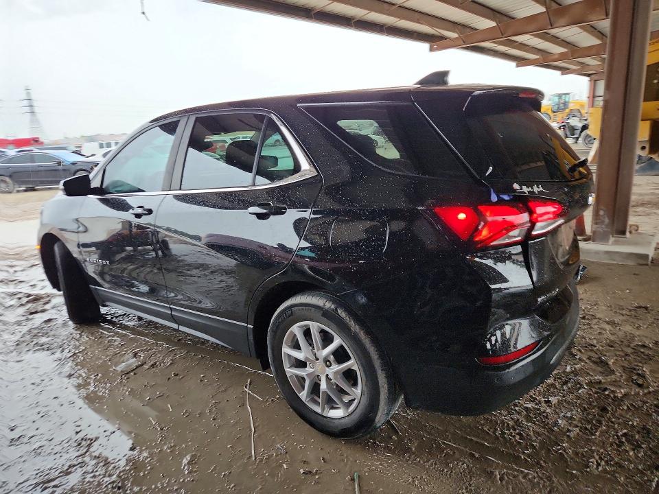 Photo 2 from auction – 2023 CHEVROLET EQUINOX with VIN 3GNAXKEG5PL171297