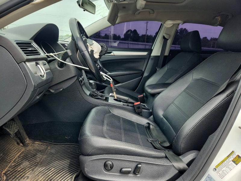 Photo 7 from auction – 2019 VOLKSWAGEN PASSAT with VIN 1VWLA7A30KC012093