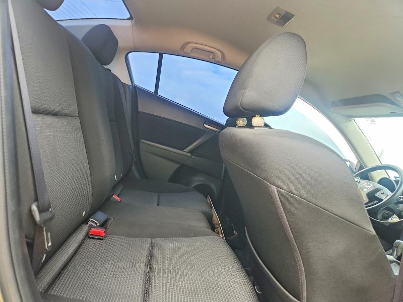 Photo 10 from auction – 2013 MAZDA 3 with VIN JM1BL1U74D1779707
