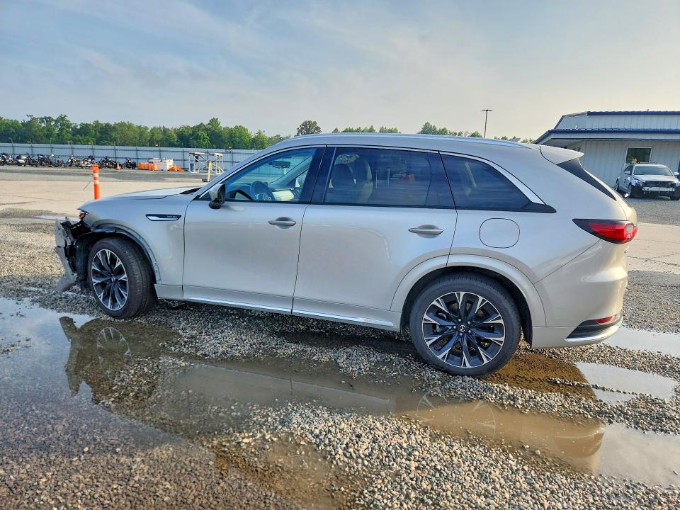 Photo 2 from auction – 2024 MAZDA CX-90 with VIN JM3KKEHC1R1143701