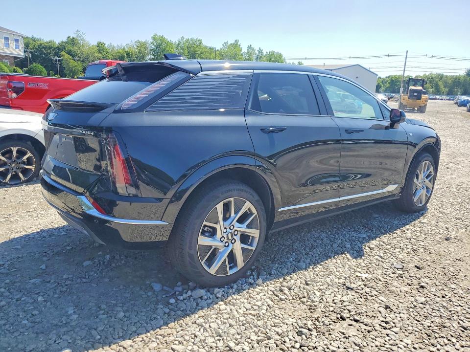 Photo 3 from auction – 2026 CADILLAC OPTIQ with VIN 3GYK3DM49TS141855