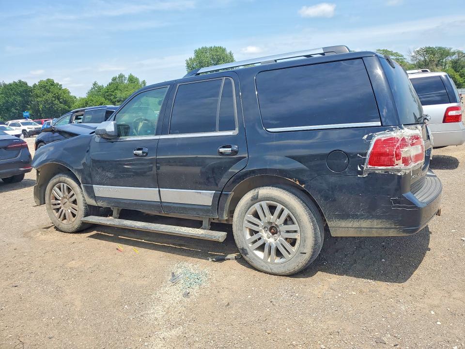 Photo 2 from auction – 2008 LINCOLN NAVIGATOR with VIN 5LMFU28588LJ21601