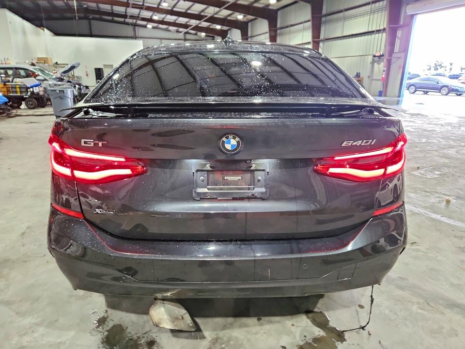 Photo 6 from auction – 2019 BMW 640 with VIN WBAJV6C54KBK08385