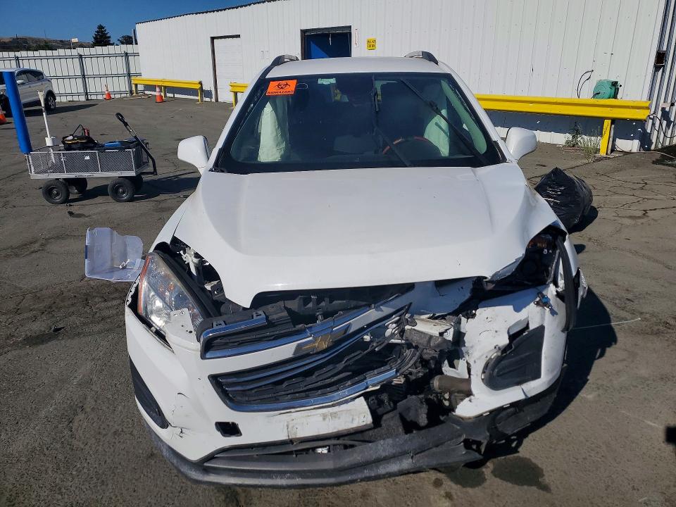 Photo 5 from auction – 2016 CHEVROLET TRAX with VIN KL7CJLSB7GB759699