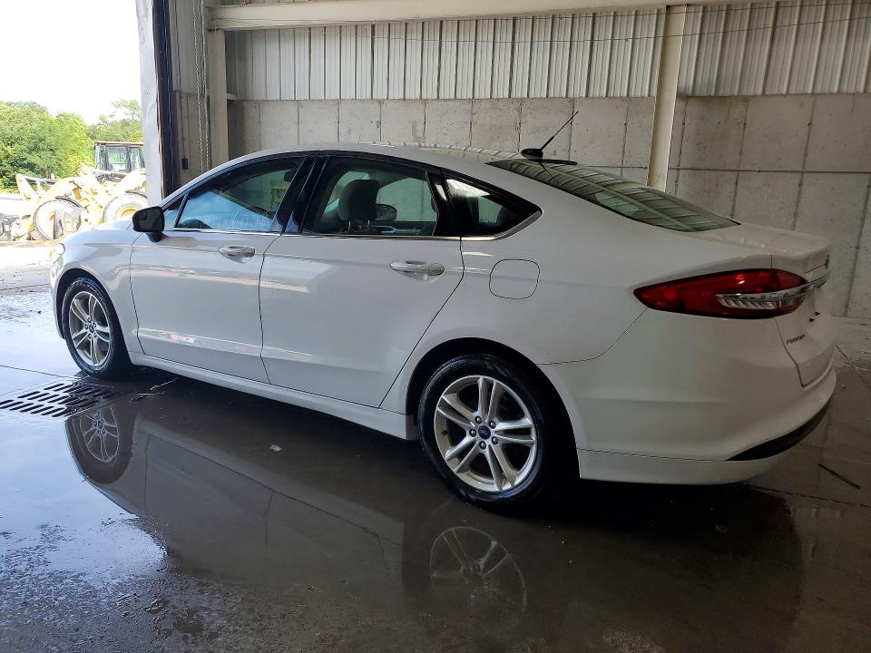 Photo 2 from auction – 2018 FORD FUSION with VIN 3FA6P0H77JR198087