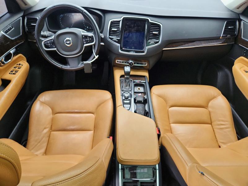 Zdjęcie 8 z aukcji – 2016 VOLVO XC90 z VIN YV4A22PK0G1012376