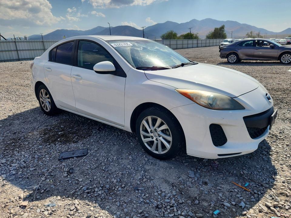 Photo 4 from auction – 2012 MAZDA 3 with VIN JM1BL1W76C1645261