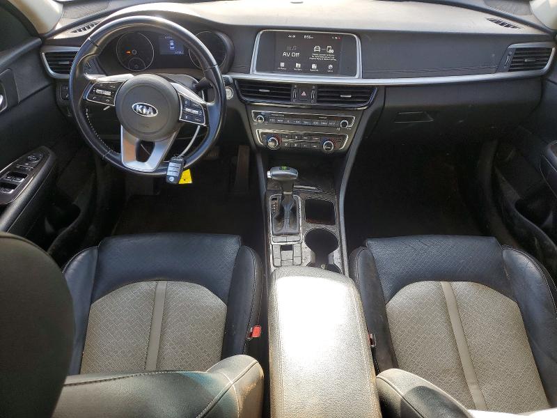 Photo 8 from auction – 2019 KIA OPTIMA with VIN 5XXGU4L17KG328905